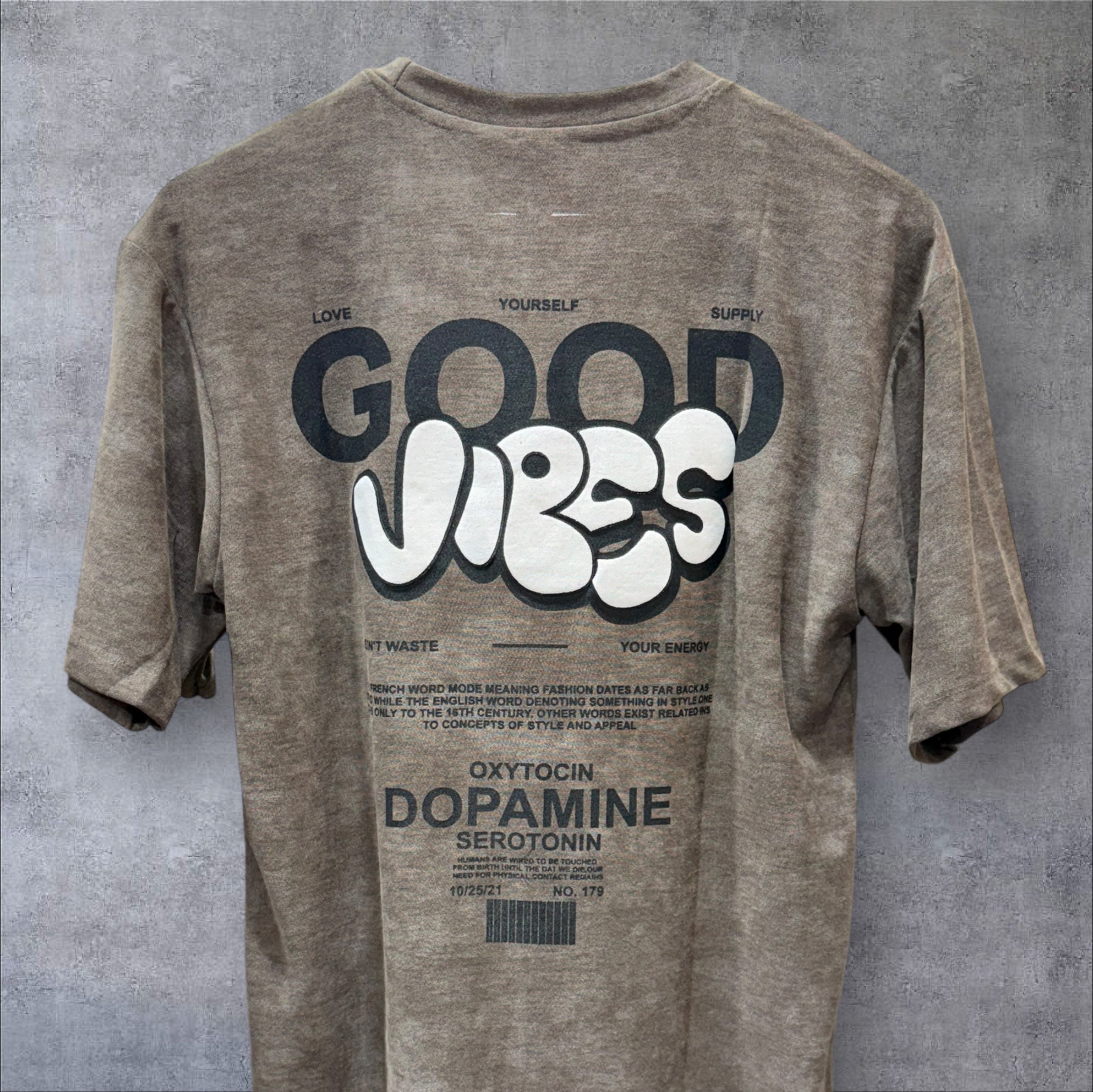 Graphic Print Oversized T-shirt (Dropshoulder) 12